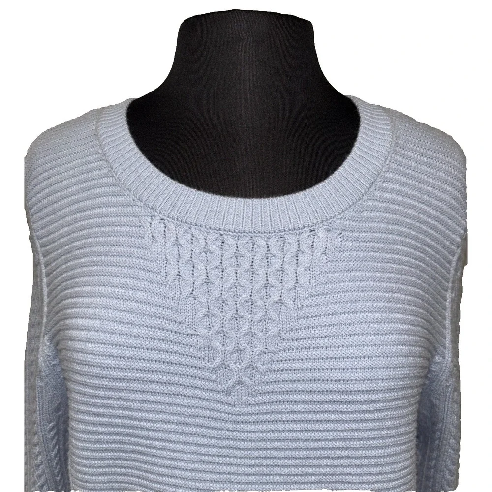 Cable Knit Tunic Sweater by‎ Picadilly Canada Size M Light Blue Asymmetrical NWT - Picture 6 of 11